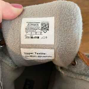 Sperry Women's Saltwater Emboss Wool Boots. WORN ONCE! Excellent condition. Sz 7